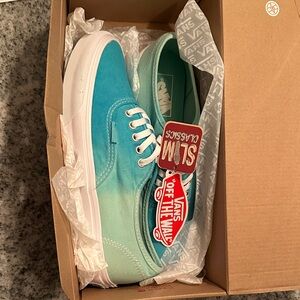 Vans Mens Aqua Slim Classic Men’s 6.5 Womens 8.0